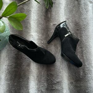 Black Bandolino Ankle Boots